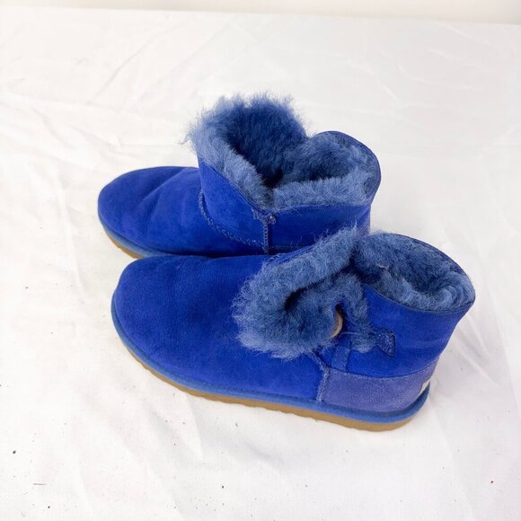 BLUE LOW UGG BOOTS SIZE 3 US - Picture 2 of 6
